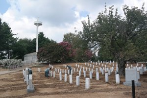 The Maine Mast Memorial