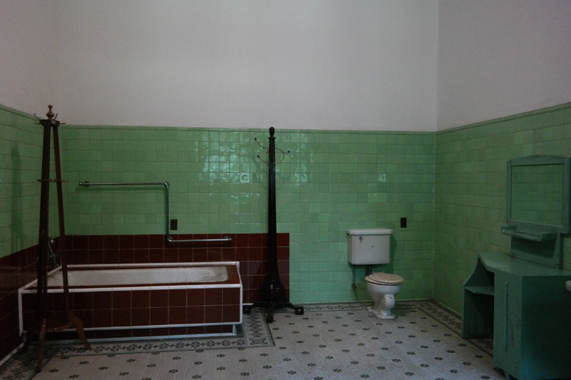 Mao's Bathroom