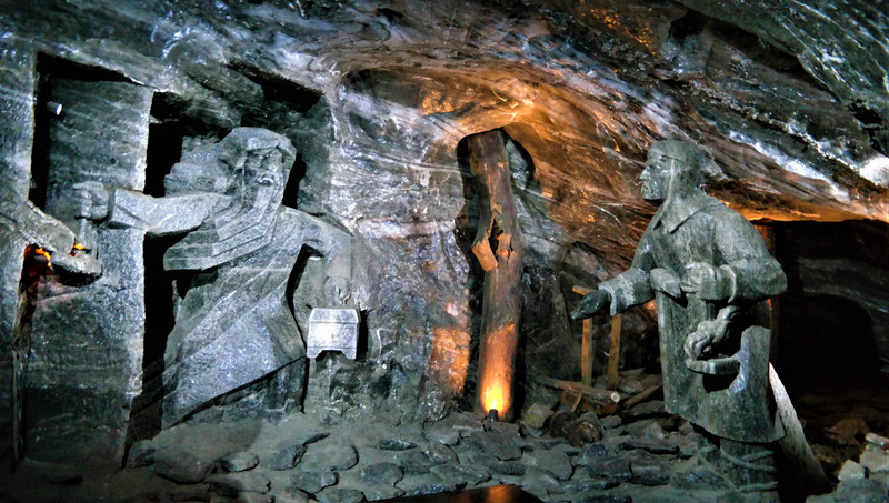  Wieliczka Salt Mine
