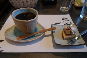 Coffee and Dessert, Kisaku