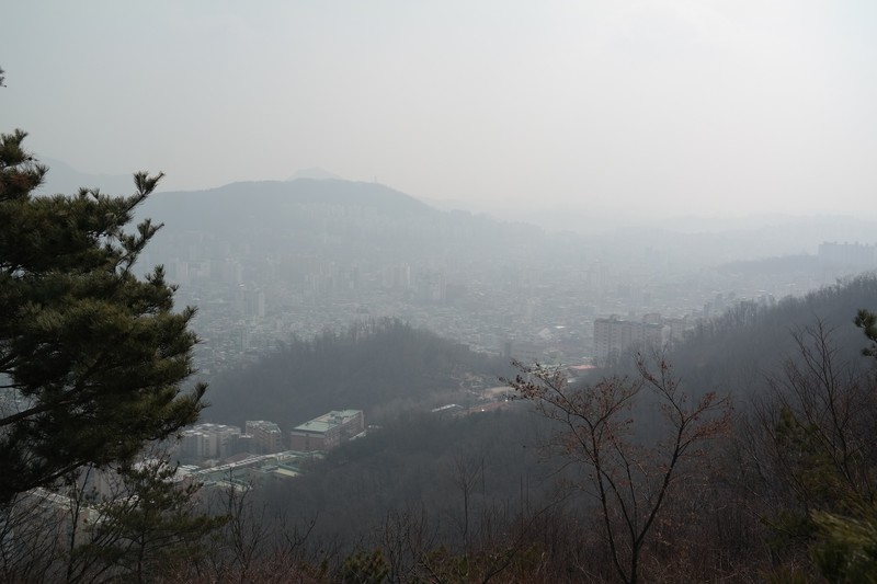 Smoggy Seoul
