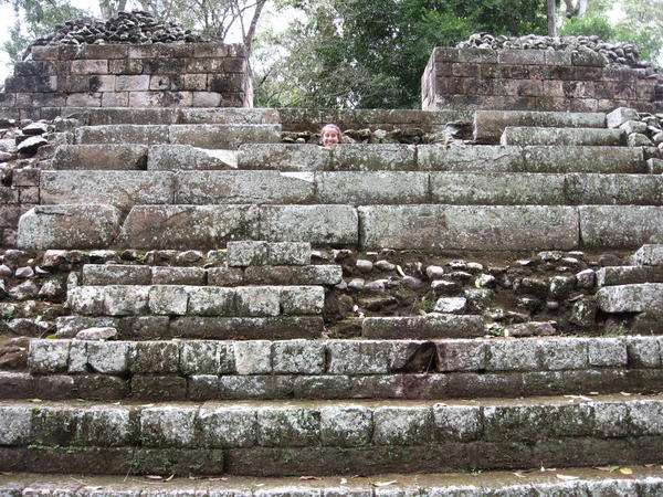 Ruin with Mayan head