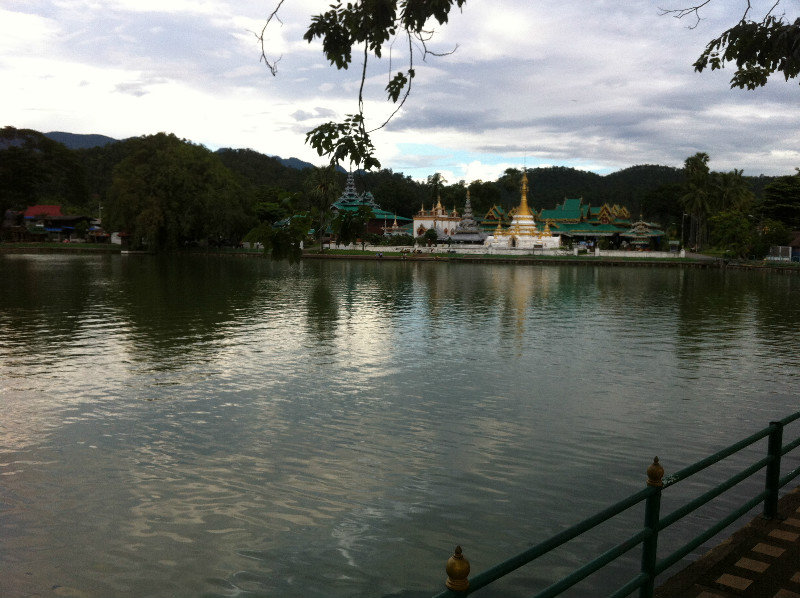 Lake Jong Kham