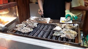 JPY200 Grilled Oysters