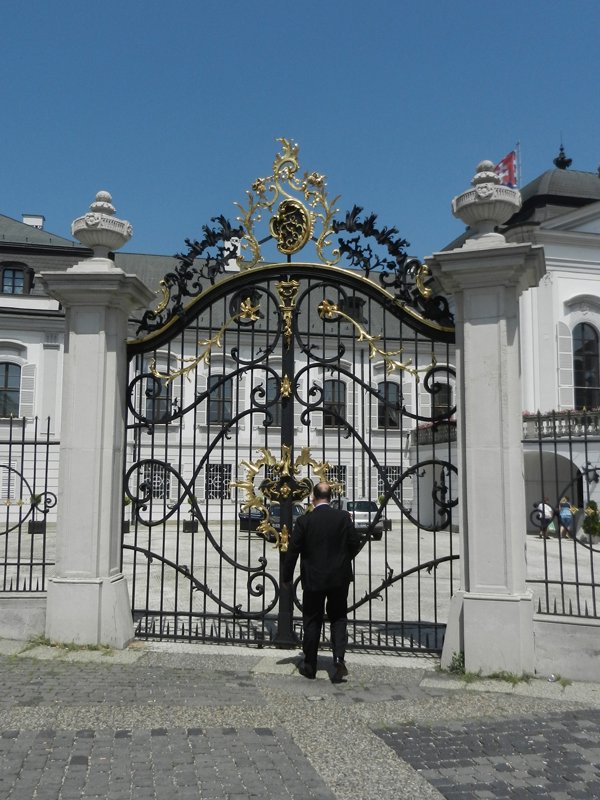 Gate to White House