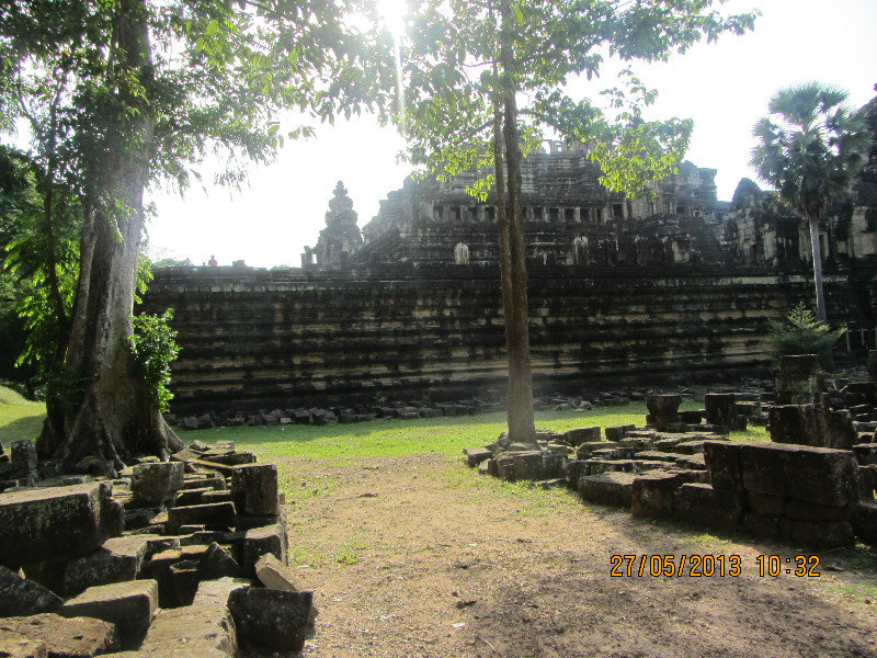 baphuon temple