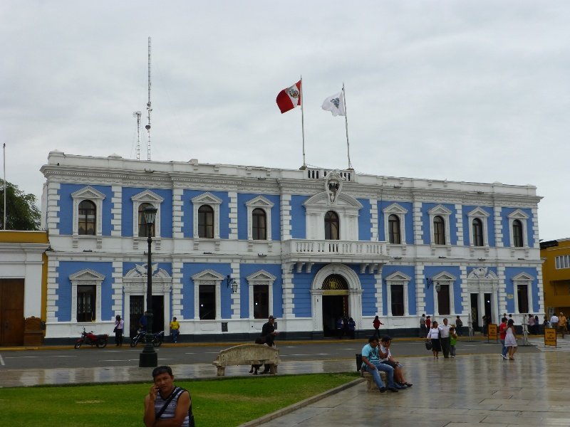 A colonial building 