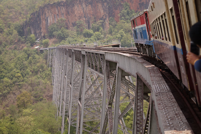 The train ride to Hsipaw