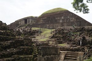 Tazumal Mayan temples