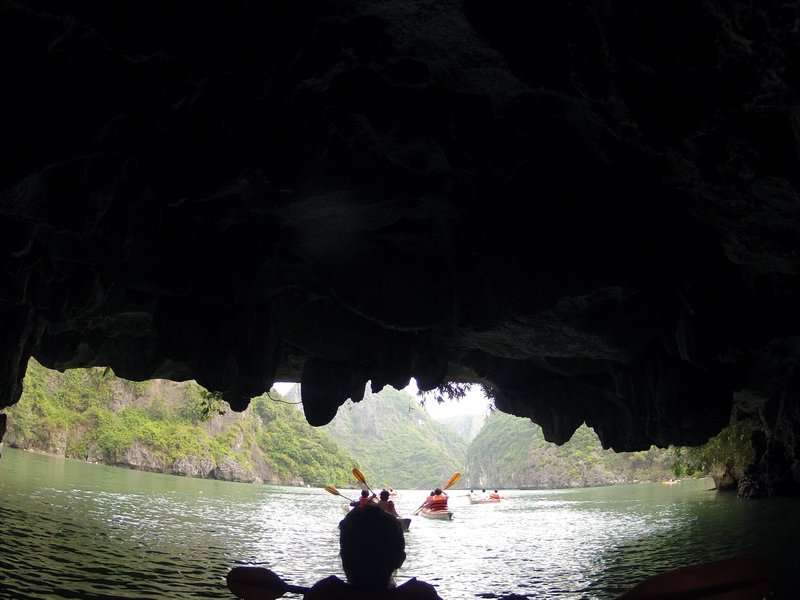 Kayaking the caves 2