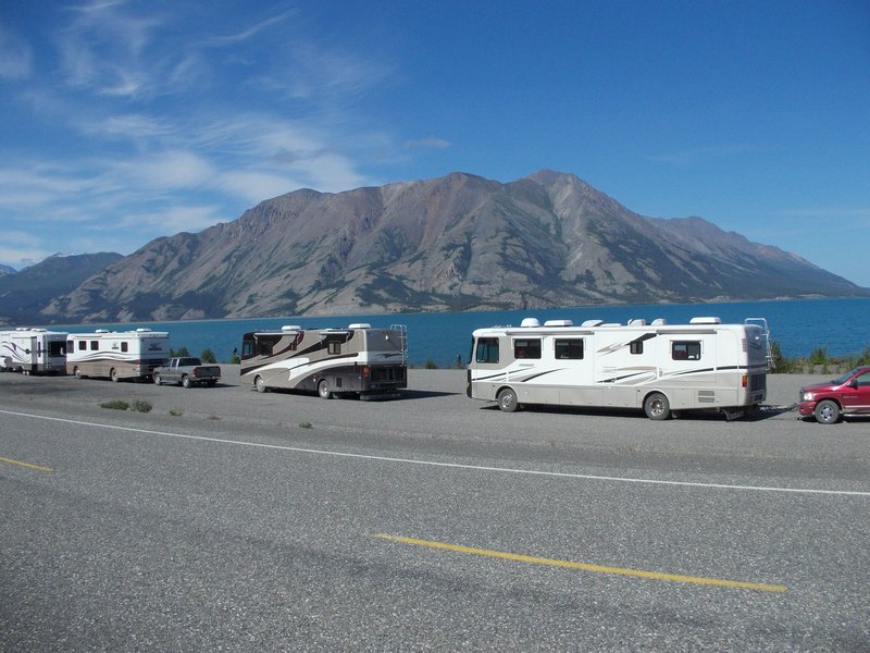RV's lined up a Kluane Lake