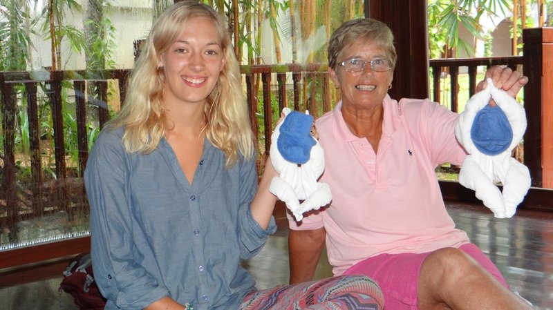 Emma and Lyn at the towel animal hour