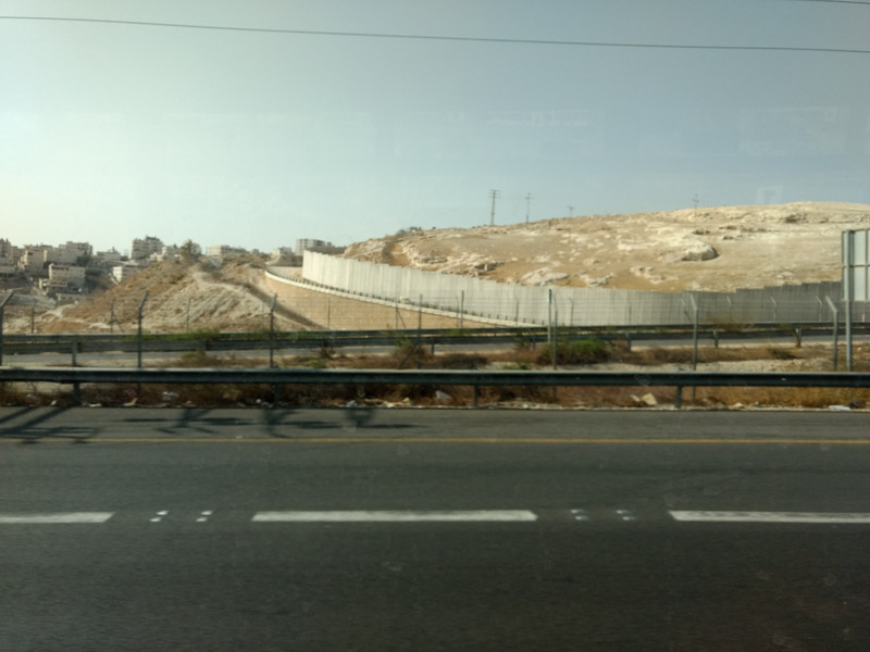 A walled area just south of Jerusalem presumably enclosing a settlement.