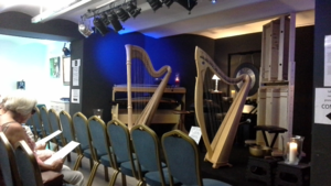 Harps waiting for the maestro, Lec Vanlaere.