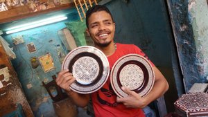 Cairo locals making these amazing items from Abalone Shells