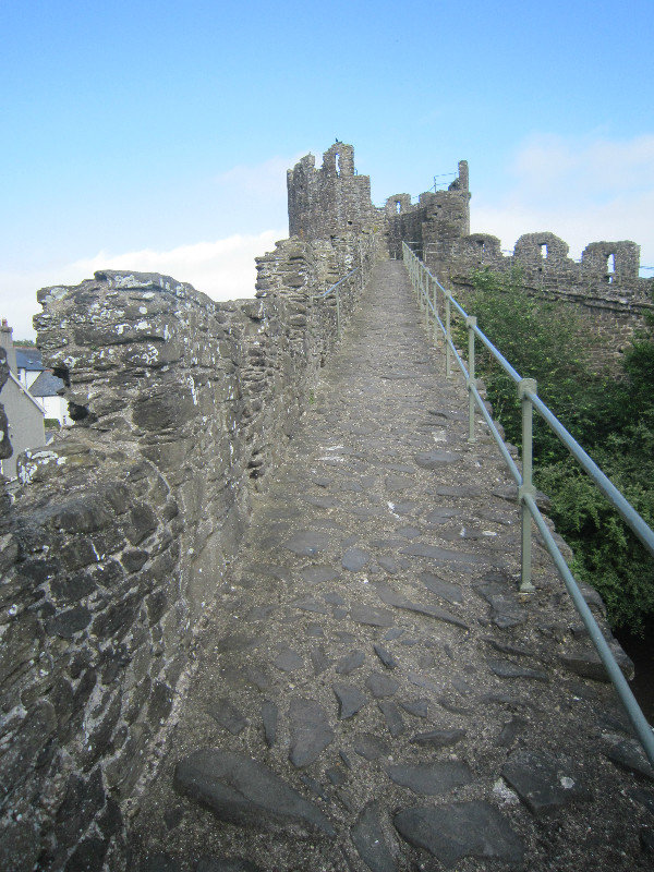 Walking the Walls in Conwy