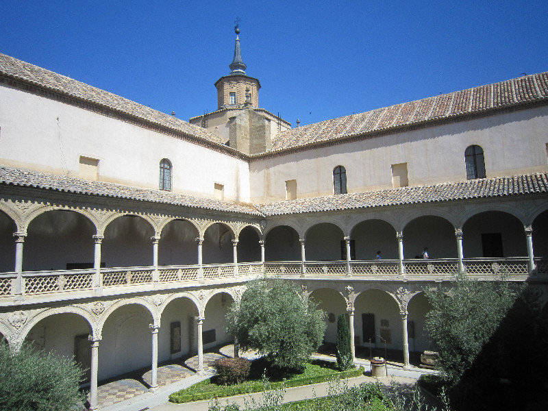 Santa Cruz Courtyard