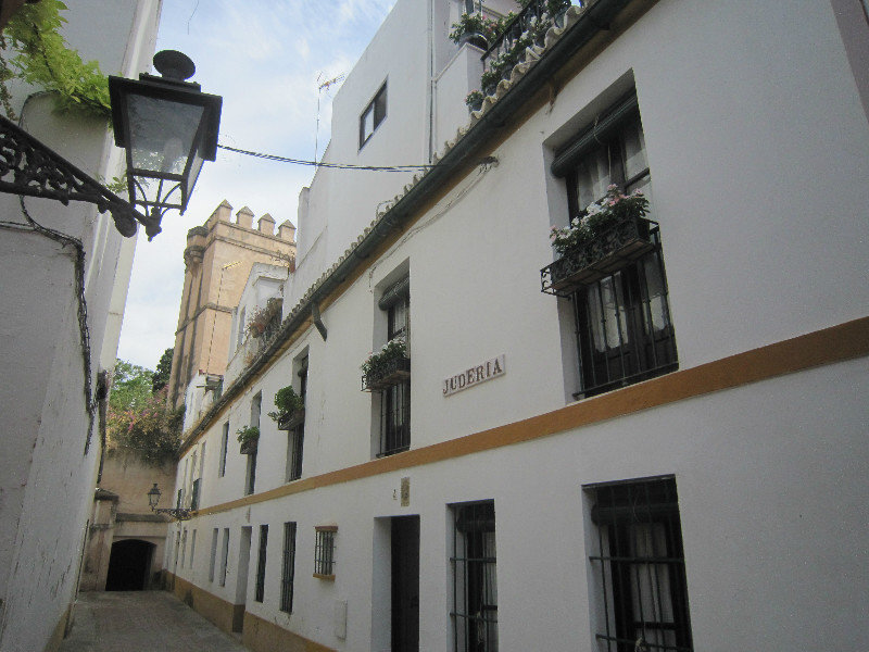 The Barrio Santa Cruz