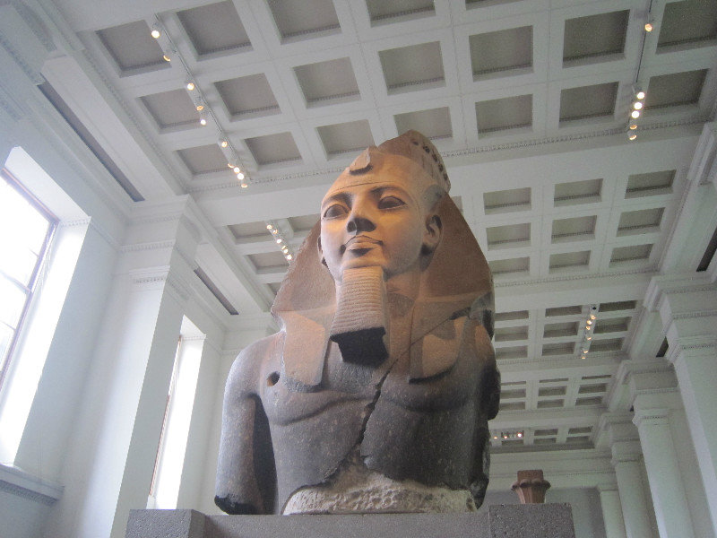 Ramesses Statue 