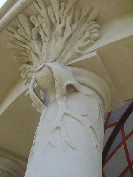 Temple of Winds - pillar detail