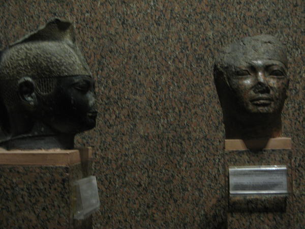 Heads in the Nubian Museum 