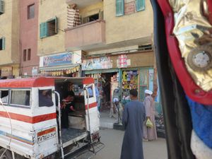 Along the streets of Edfu (3)
