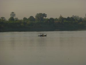 Working people on the Nile (3)