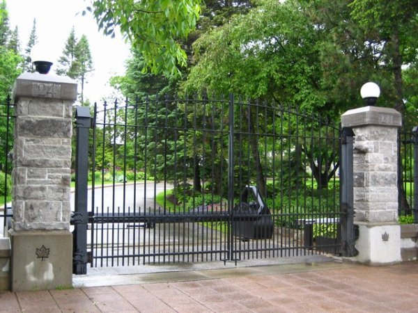 24 Sussex Drive