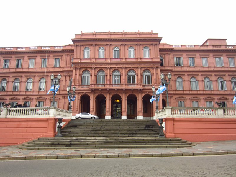 la Casa Rosada - equivalent of the White House