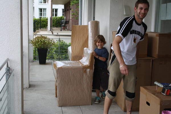 FInn helping the movers