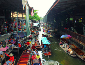 Damnoen Saduk Floating Market