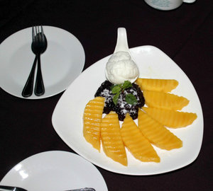 Our fourth picture of our Mango Sticky Rice!!