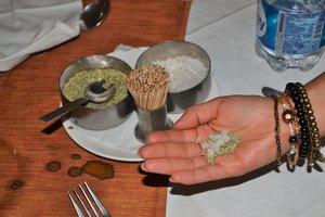 Herbs and sugar after the meals