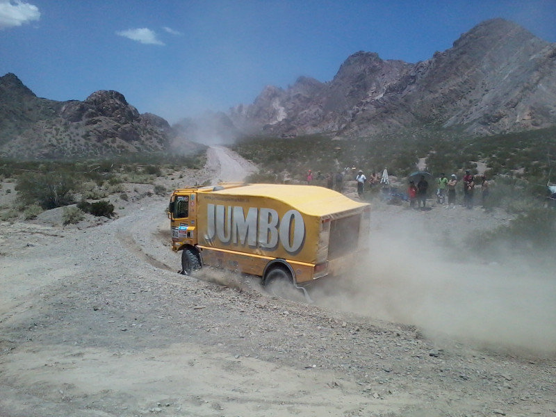 Jumbo truck
