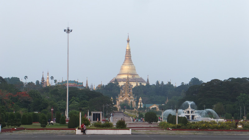 Huge pagoda in Yangon