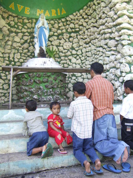 The Virgin Mary guarding Ruteng