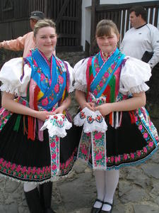 Traditional Hungarian Clothes | Photo