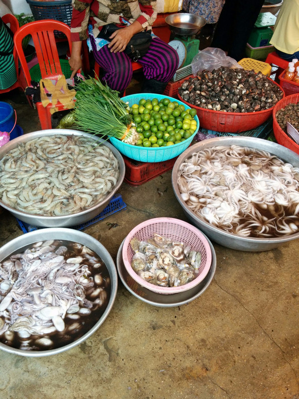 Kampot market 3