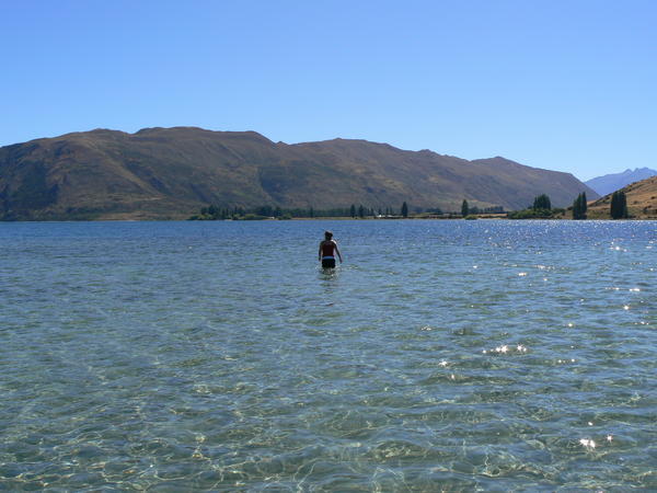 Jo-Ann does a Reggie Perrin - Dublin Bay, Lake Wanaka