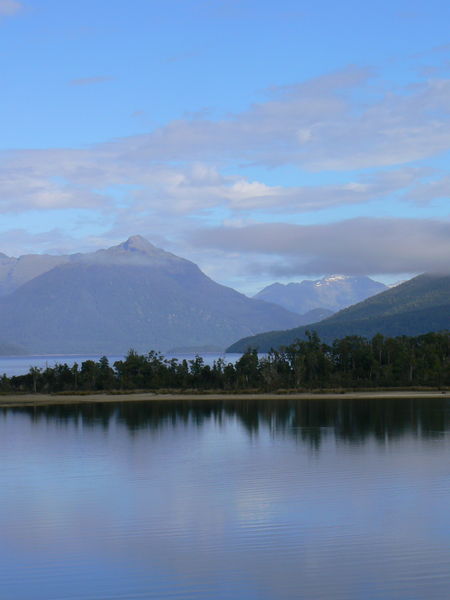 More Lake Te Anau
