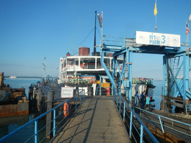 Ferry to Koh Samui