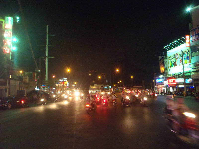 HCM traffic at night