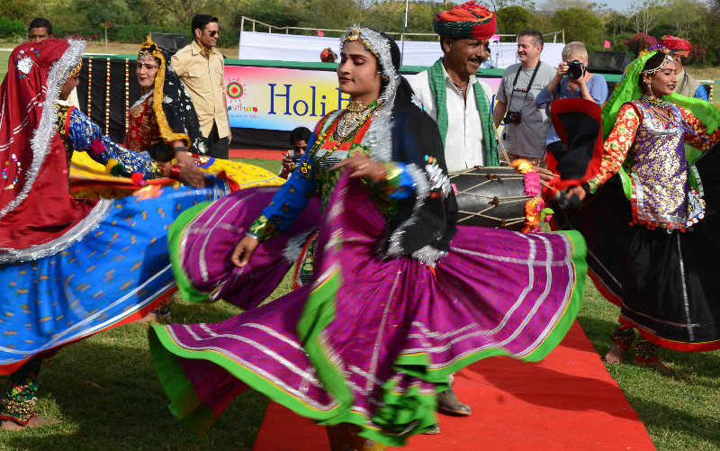 More dancer - Holi Fair - Jaipur