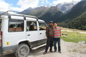 Guide Kamal & Driver Ratan & Jeep - N Sikkim