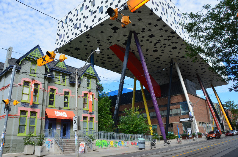 Community Centre & Design & Art centre - Toronto