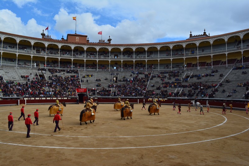 Let the show begin - the pageant before the bull fighting - Madrid
