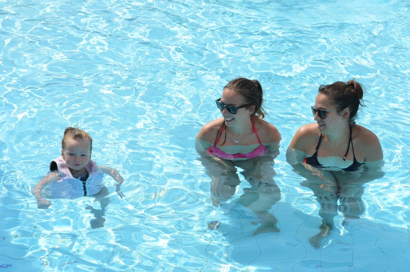 From left - Sarah, Louise & granddaughter Olive in the complex pool 