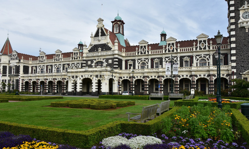 Dunedin's famous Edwardian Railway Station