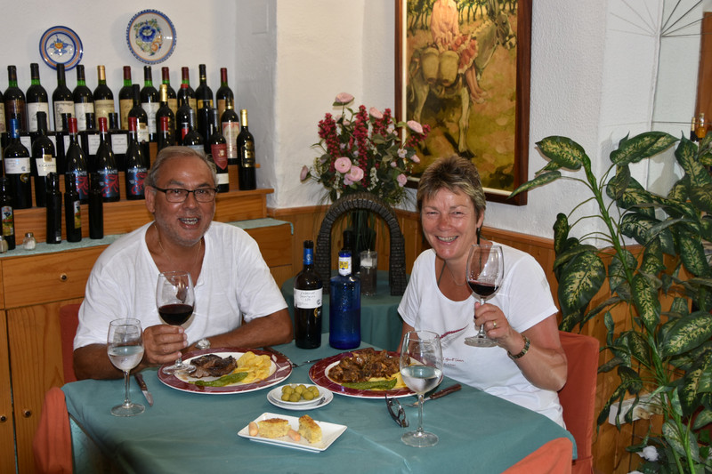 Wonderful dining in Merida tasting true Extremadura food & wine