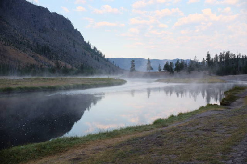 Yellowstone - Madison river in the morning